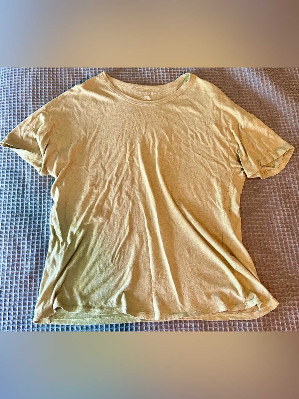 EUC American Eagle oversized boyfriend tee